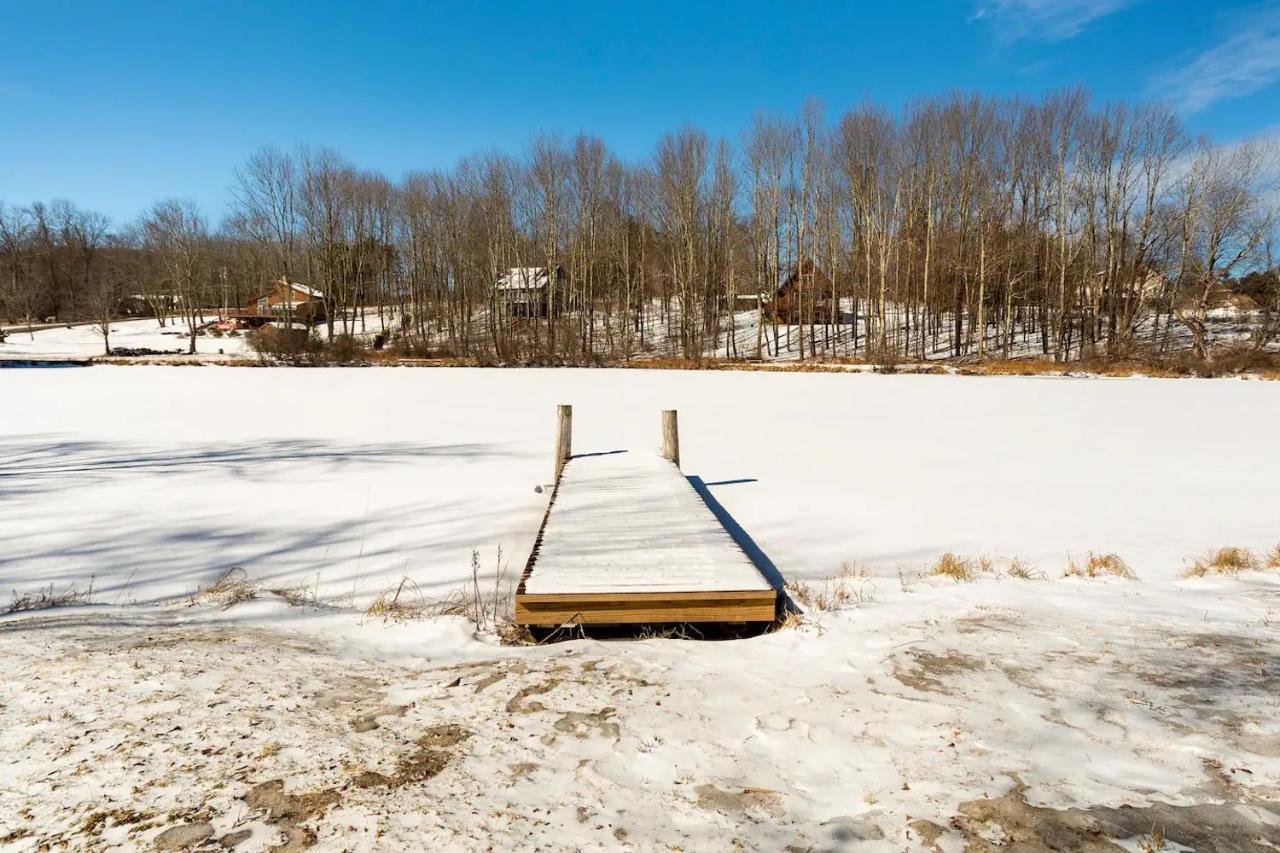 Bluebird Manor On The Water, 2 Acres & Amenities Villa Liberty Exterior foto